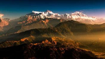 Picture OF NEPAL MOUNTAINS